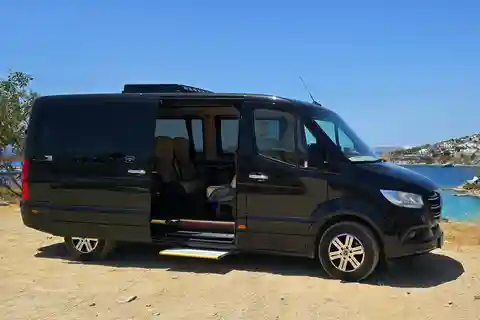 4 hours Private Mykonos Island tour by Luxury Minibus