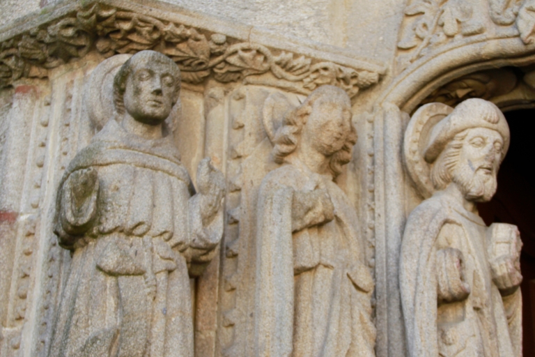 NOUVEAU! Saint-Jacques-de-Compostelle : visite privée de la cathédrale et du muséeSaint-Jacques-de-Compostelle : visite privée de la cathédrale et du musée