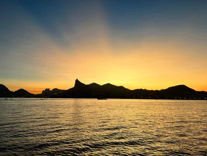 Rio Passeio de Barco pela Baía de Guanabara GetYourGuide Rio Passeio de Barco pela Baía de Guanabara GetYourGuide