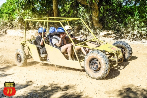 Depuis Punta Cana : aventure dans la campagne en buggyAventure dans la campagne en buggy, solo et en anglais
