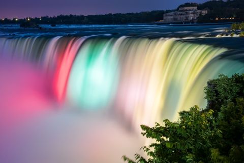 Niagara Falls, VS: wandeltocht door nachtverlichting