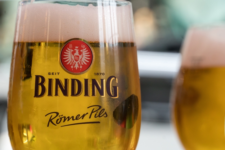 Frankfurt: Prywatna niemiecka wycieczka po degustacji piwa na Starym Mieście2-godzinna wycieczka po piwie z 4 piwami