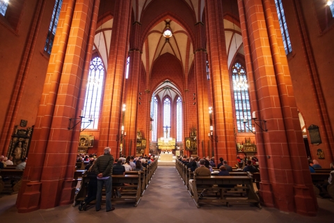 Fráncfort: visita turística sin colas a la torre principal y al casco antiguo3 horas: torre principal, catedral de Frankfurt y casco antiguo