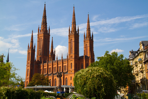 Frankfurt: wieża główna bez kolejki i zwiedzanie Starego Miasta3 godziny: Wieża Główna, Katedra we Frankfurcie i Stare Miasto