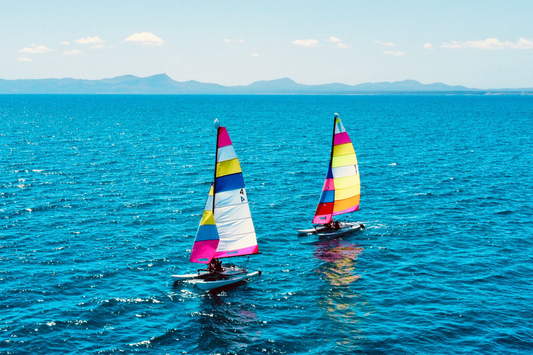 Alcudia: experiencia de 1 hora en catamarán con monitor para 2