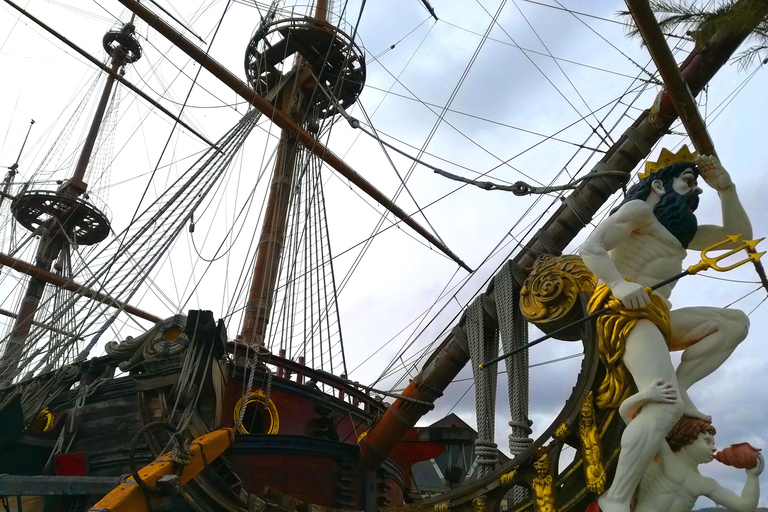 GENOA private tour: old port & historic center highlights