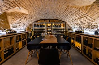 Dijon: La Cave du Palais Burgundische Weinverkostung