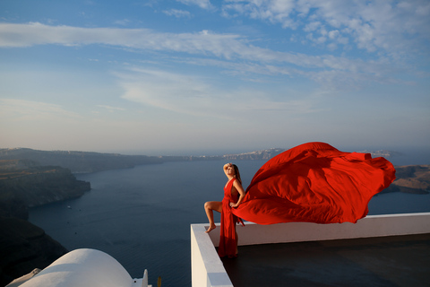 Santorini: Flying Dress Photoshoot with Caldera Backdrop 1 hour session with 1 flying dress