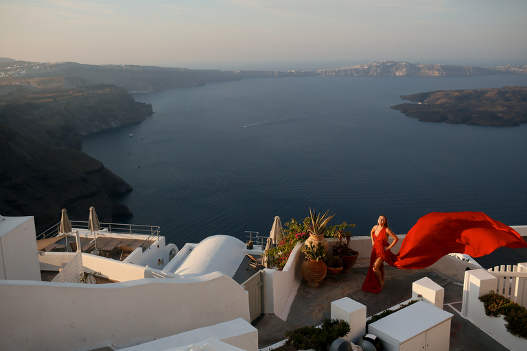 Santorini: Flying Dress Photoshoot with Caldera Backdrop 1 hour session with 1 flying dress