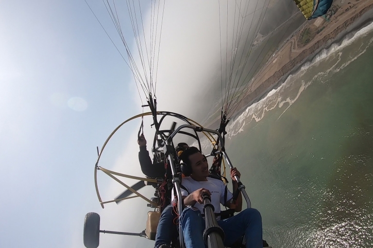 Lima: Paragliding Flight Over Costa Verde Districts