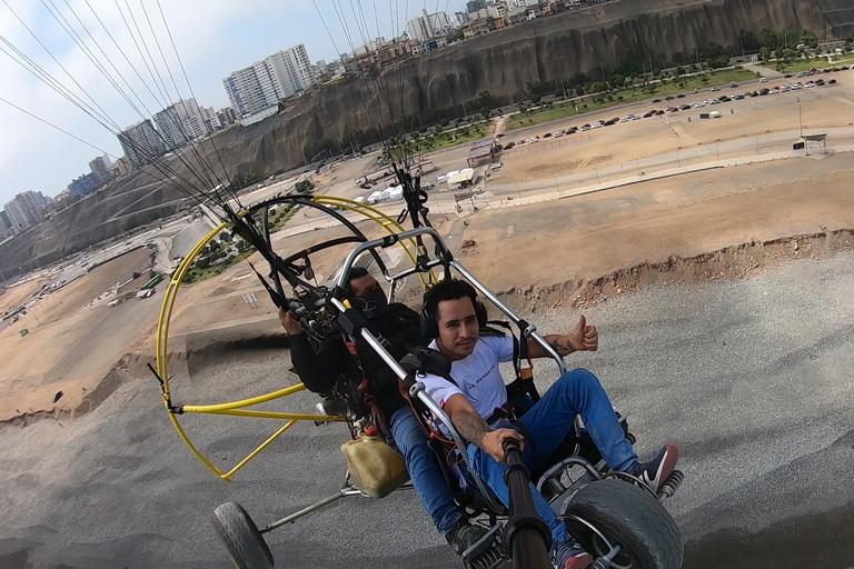 Lima: Paragliding Flight Over Costa Verde Districts