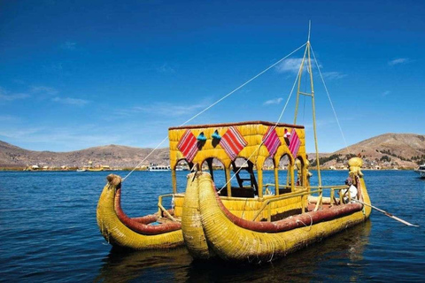 Depuis Cusco : Visite d&#039;Uros et Taquile | jounée à Puno