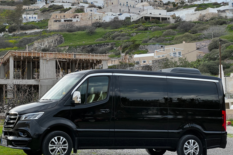 Santorin: Autotour mit einem Einwohner