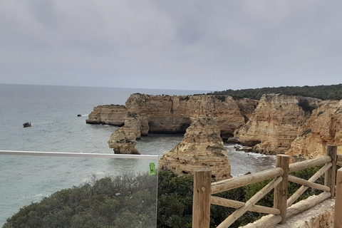 Albufeira: Wycieczka z przewodnikiem po wybrzeżu Algarve z degustacją wina