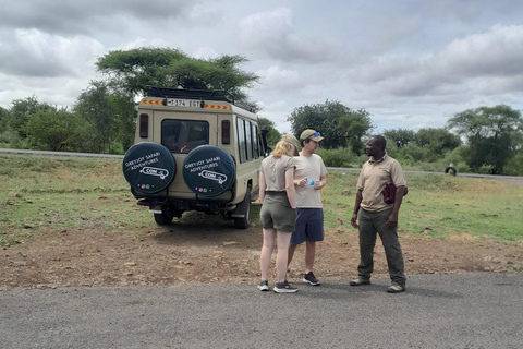 Zanzibar/ Dar es Salaam: Ngorongoro Crater & Culture Safari