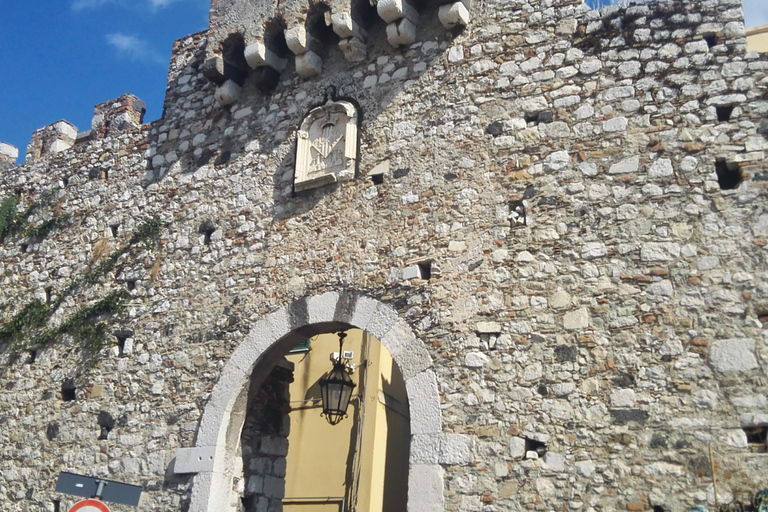 Catane: visite du parrain de Savoca et Taormina avec dégustation de nourriture