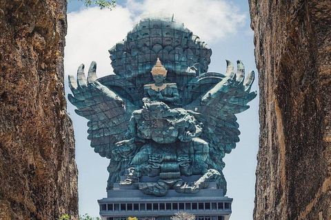 Bali: Southern Bali Highlights Tour with Lunch Private tour include all ticket and lunch