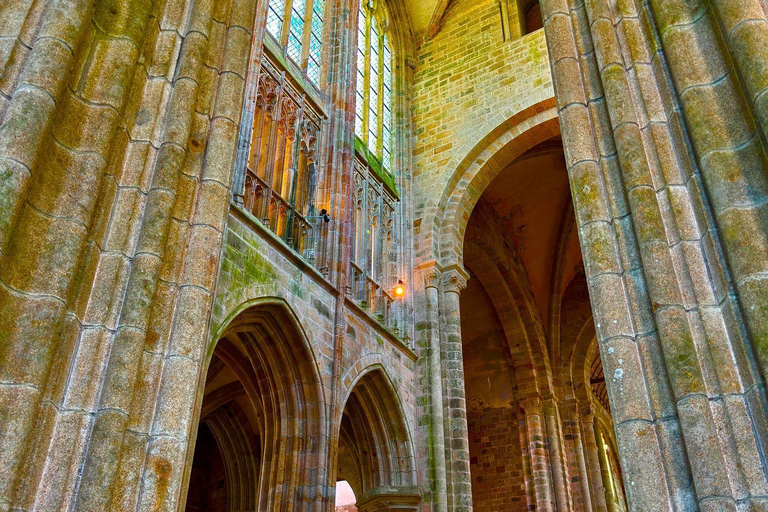 Private Guided 1 day Tour Paris- Étretat & Mont-Saint-Michel