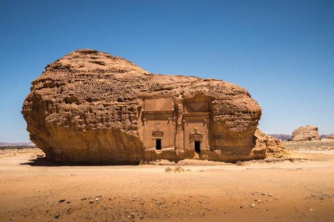 De AlUla: Turnê HegraDe AlUla: Excursão a Hegra com traslado