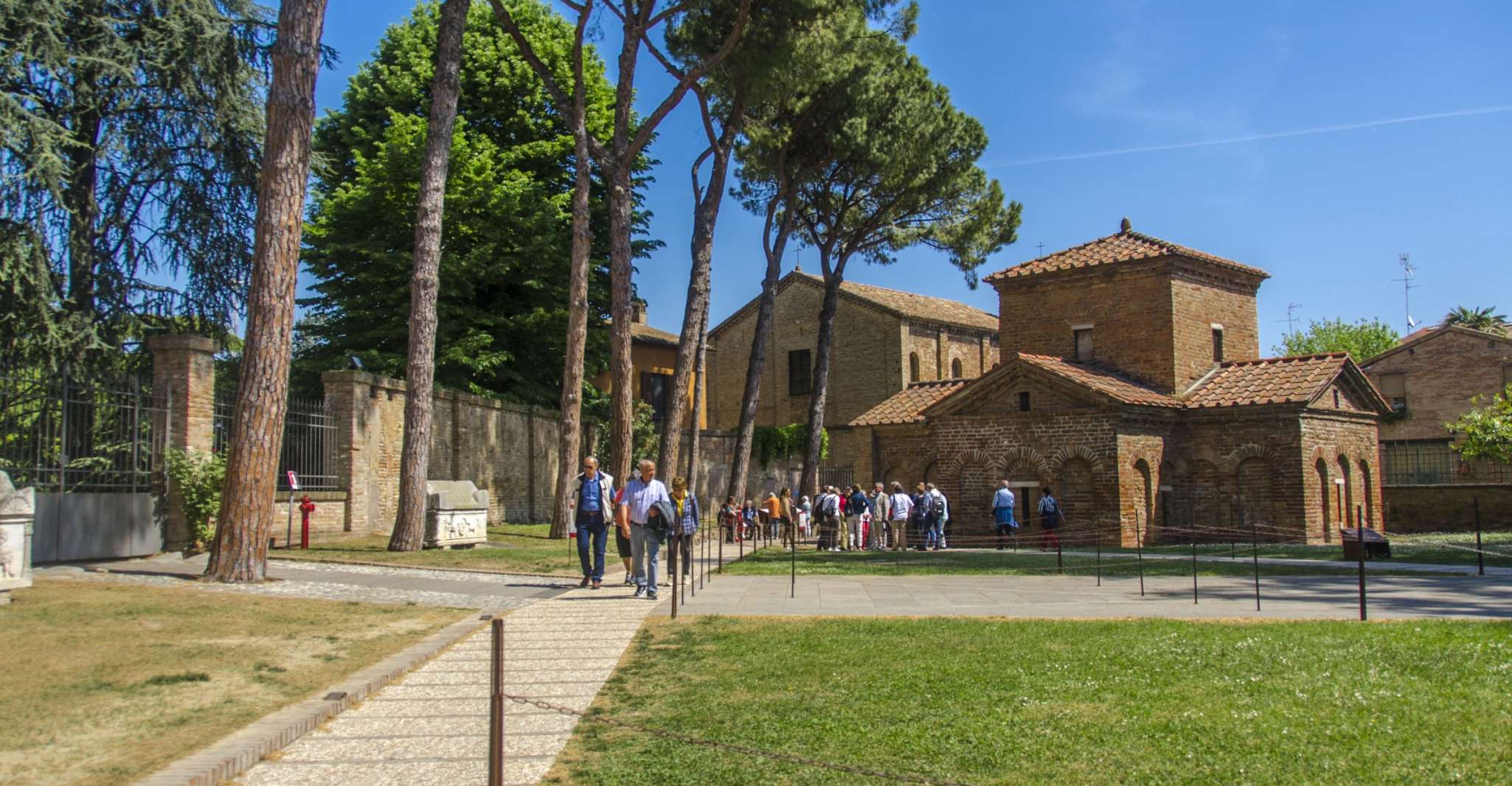 Ravenna, UNESCO Monuments and Mosaics Guided Tour - Housity