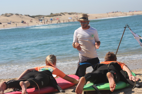 Porto: Aula de Surf em Pequeno Grupo com Transporte