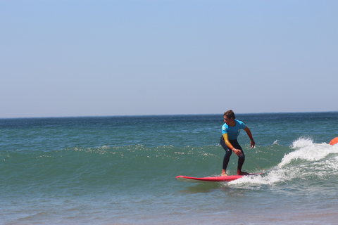 Porto : leçon de surf en petit groupe avec transport