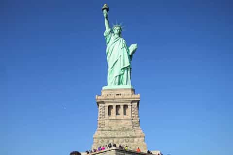 NYC: Statue of Liberty and Ellis Island Tour with Ferry
