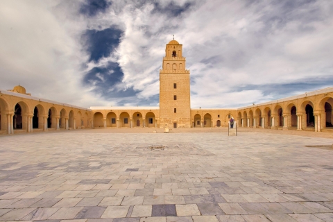 From Tunis: Kairouan and El Jem Private Day-Trip with Lunch From Tunis: Kairouan and El Jem Private Day Tour with Lunch
