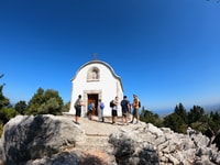 Rhodes, Hike Mountain Profitis Ilias du village de Salakos - Hizvo