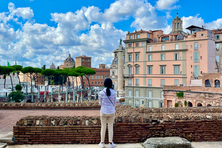 Roma: Tour Privado pelos Mercados, Coluna e Fórum de TrajanoRoma: Mercados de Trajano e Museu dos Fóruns Imperiais Tour Privado