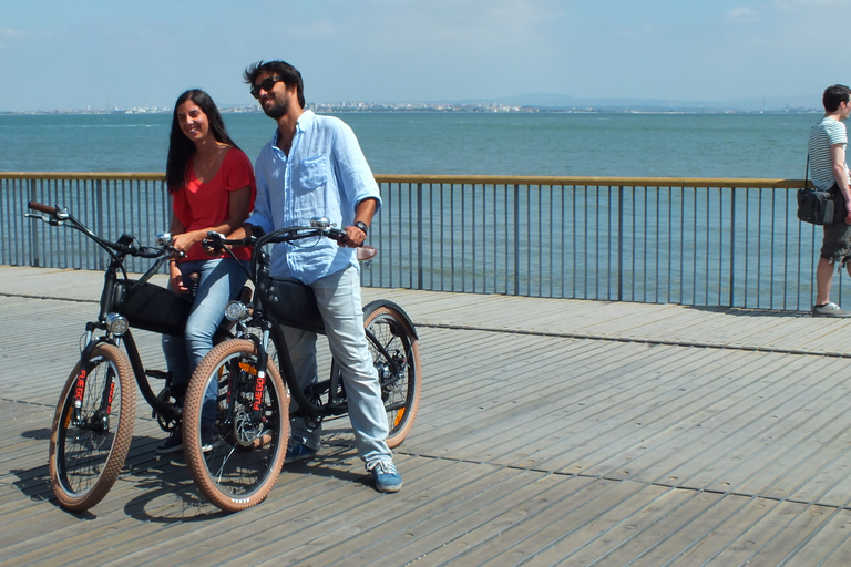 Lizbona: Odkrywanie miasta, wypożyczalnia rowerów elektrycznychWypożyczenie roweru elektrycznego na 4 godziny