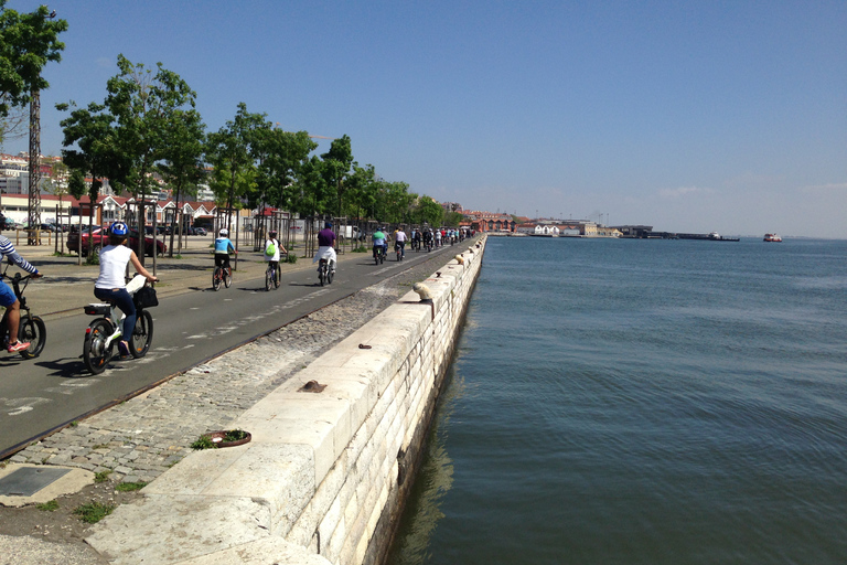 Lizbona: Odkrywanie miasta, wypożyczalnia rowerów elektrycznychWypożyczenie roweru elektrycznego na 4 godziny