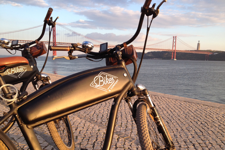 Lizbona: Odkrywanie miasta, wypożyczalnia rowerów elektrycznychWypożyczenie roweru elektrycznego na 4 godziny