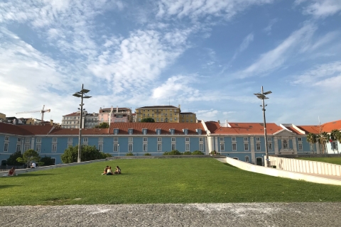 Lissabon: stadsverkenning scooterverhuur voor 1-7 dagen4-daagse huur