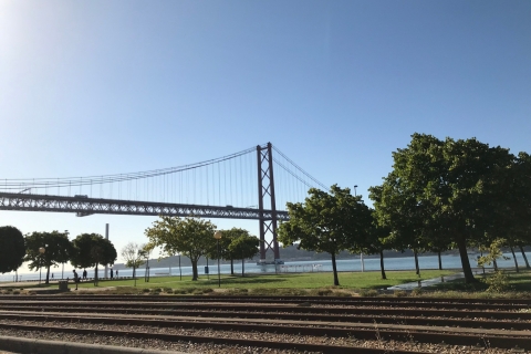 Lissabon: Stadterkundung Scooterverleih für 1-7 Tage4-Stunden-Miete