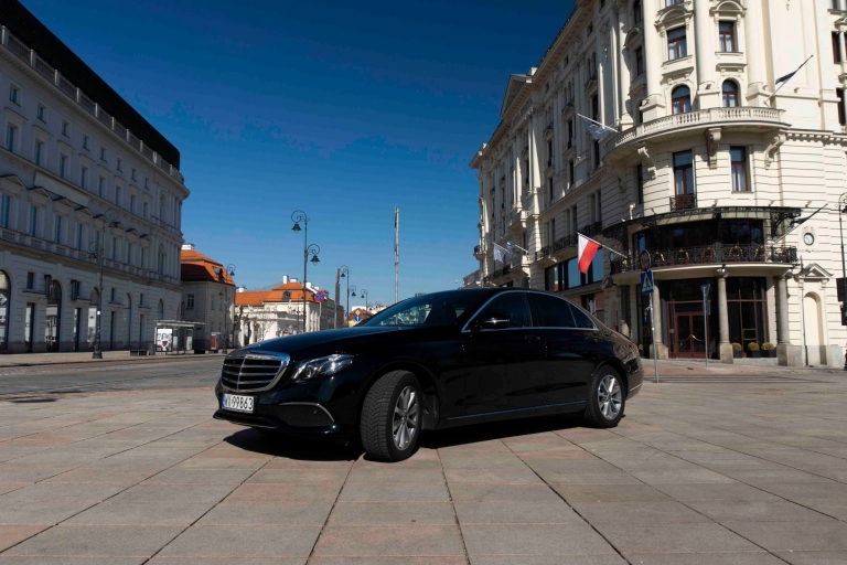 Varsovie à Cracovie: transfert privé de luxeTransfert de luxe de Varsovie à Cracovie en voiture privée