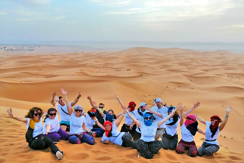 Marrakech: excursion de 3 jours dans le désert vers les dunes de Merzouga et la randonnée à dos de chameauExcursion privée de 3 jours dans le désert du Sahara de Marrakech à Merzouga