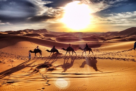Marrakech: excursion de 3 jours dans le désert vers les dunes de Merzouga et la randonnée à dos de chameauExcursion privée de 3 jours dans le désert du Sahara de Marrakech à Merzouga