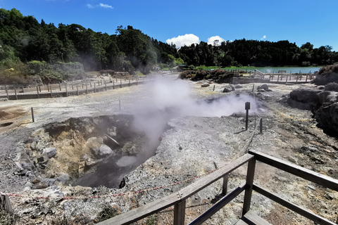 São Miguel: visite de 8 heures de Furnas et Nordeste avec déjeunerSão Miguel: visite de Furnas et Nordeste avec déjeuner et transfert