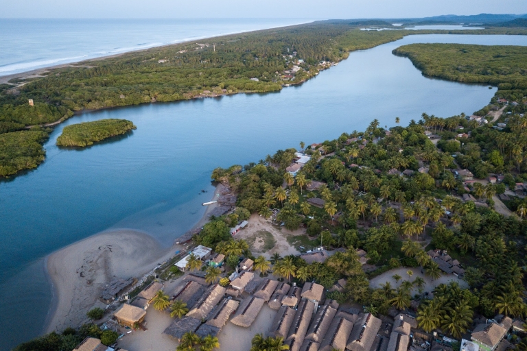Puerto Escondido: Lagunas de Chacahua Tagesausflug und Bootsfahrt