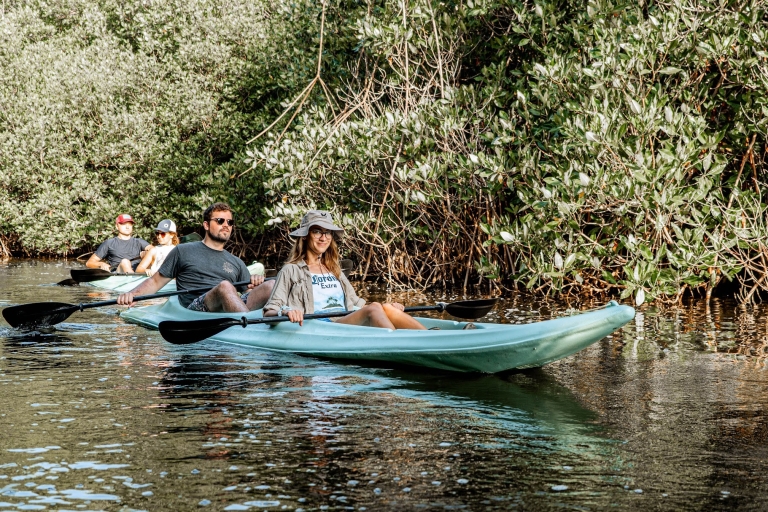 Puerto Escondido : kayak dans le lagon de ManialtepecKayak dans la lagune de Manialtepec
