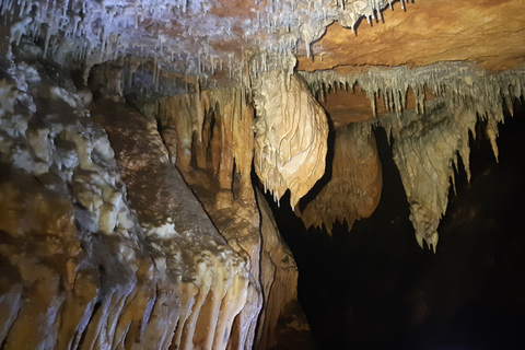 La Ciotat: Caving in Calanques National Park Half-Day Tour