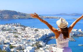 Mykonos: Guided Highlights Tour