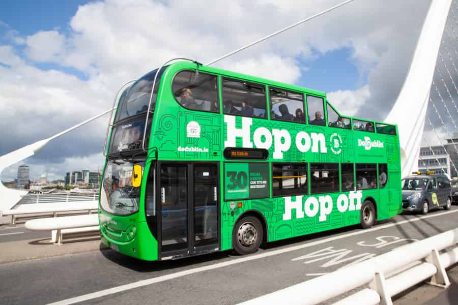 DoDublin Freedom Card: Öffentliche Verkehrsmittel & Hop-On Hop-Off Bus. Foto: GetYourGuide DoDublin Freedom Card: Öffentliche Verkehrsmittel & Hop-On Hop-Off Bus. Foto: GetYourGuide