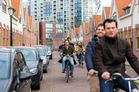 Eindhoven: Private Guide for a Bike Tour