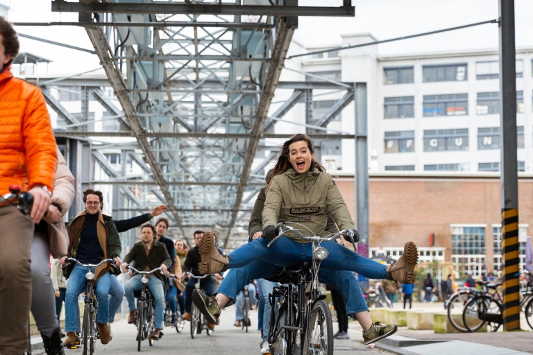 Eindhoven: guía privado para un recorrido en bicicleta
