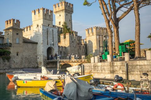 Lago di Garda: crociera in barca guidata di 4 ore con sosta a Sirmione