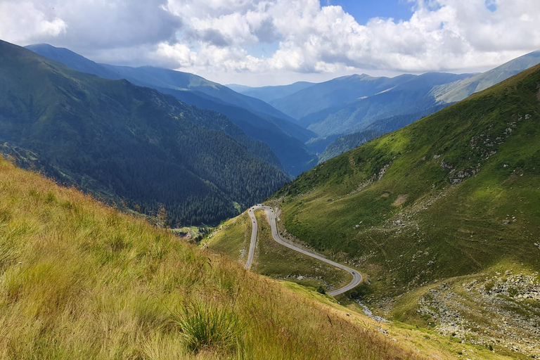 Desde Bucarest: tour de 14 días por Rumanía, Moldavia y TransnistriaOpción estándar