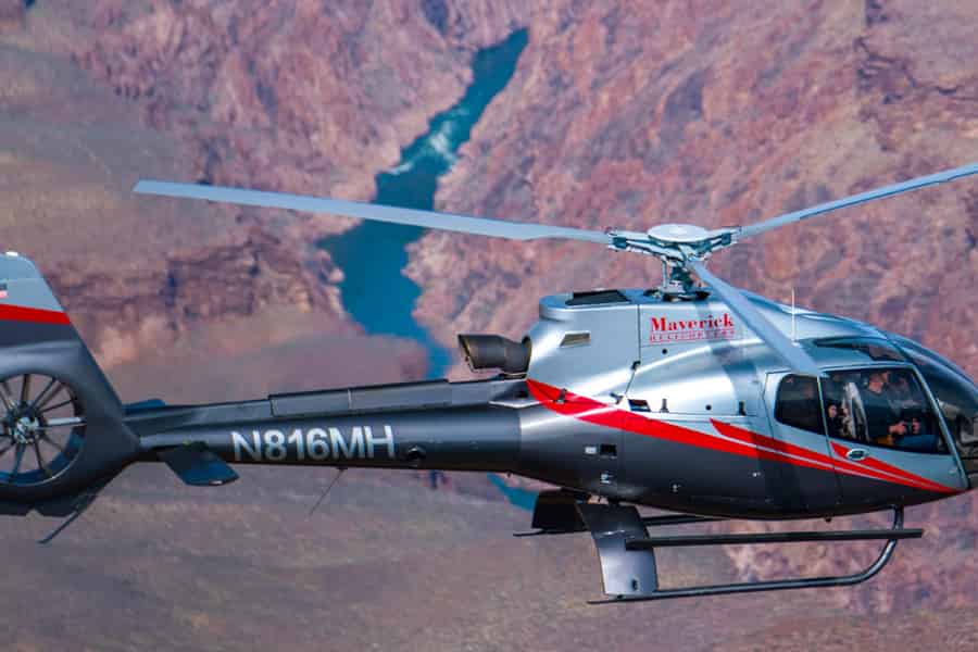 Grand Canyon Dancer Hubschrauber 25-minütige Tour vom South Rim. Foto: GetYourGuide