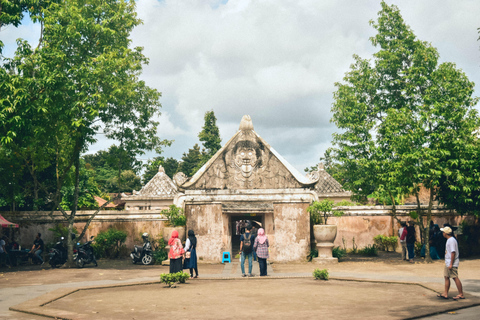 Yogyakarta : Rundgang und Foodtour im Palast